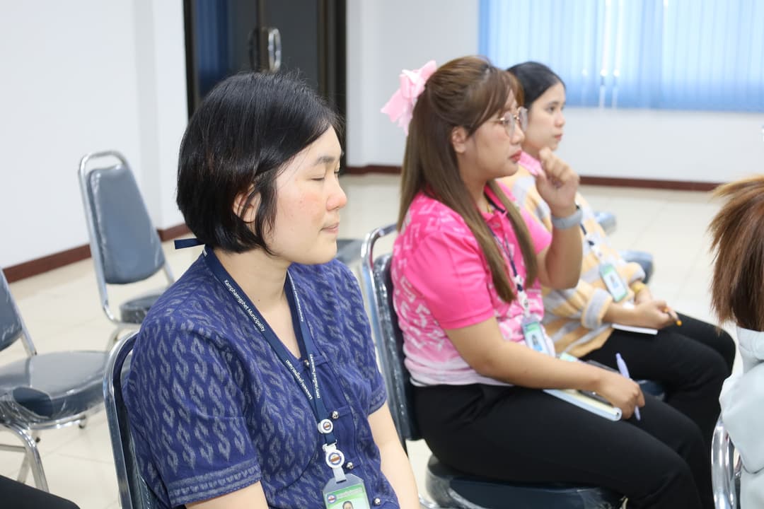 ภาพเกี่ยวกับเรา8