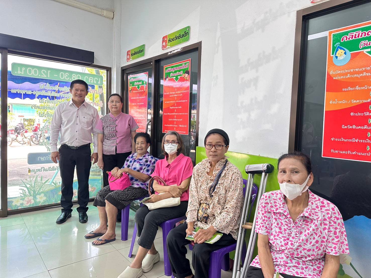 บรรยากาศการให้บริการและเครื่องมือทางการแพทย์ โรงพยาบาลชุมชนเทศบาลเมืองกำแพงเพชร